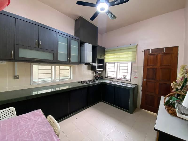 Rumah Kluster untuk Dijual di Skudai (Johor) - Sufi Norman - Kitchen - PropertyGuru.com.my