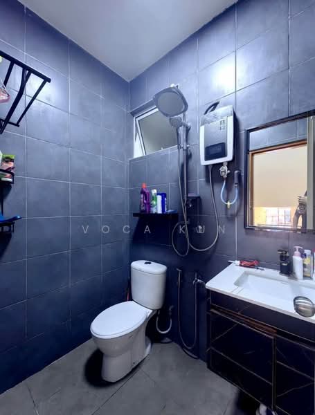 Rumah Berkembar untuk Dijual di Taman Soon Kiong (Kota Kinabalu) - Voca Kun - Bathroom - PropertyGuru.com.my