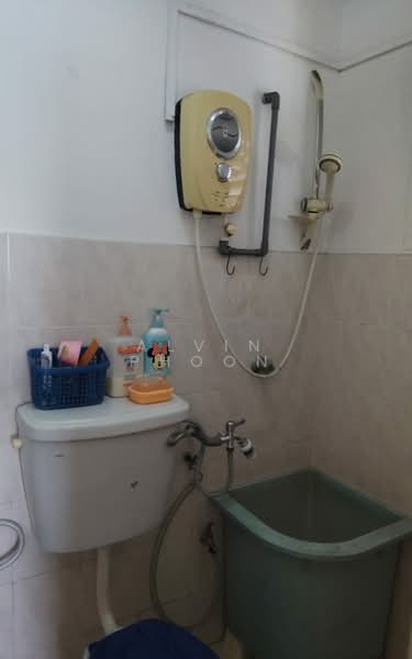 Pangsapuri untuk Disewa di Pangsapuri Cemara - Alvin Phoon - Bathroom - PropertyGuru.com.my