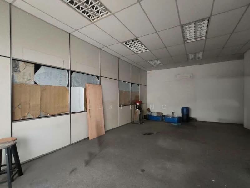 Factory for Rent in Kawasan Perindustrian Mount Austin (Tebrau) - Veekie Ng - Interior - PropertyGuru.com.my
