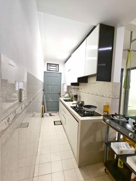 Rumah Teres 1.5 Tingkat untuk Dijual di Taman Setia Indah (Tebrau) - Max Kan - Kitchen - PropertyGuru.com.my
