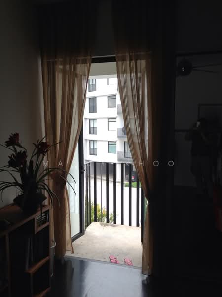 Kondominium untuk Dijual di 20trees - Mandy Khoo - Balcony - PropertyGuru.com.my