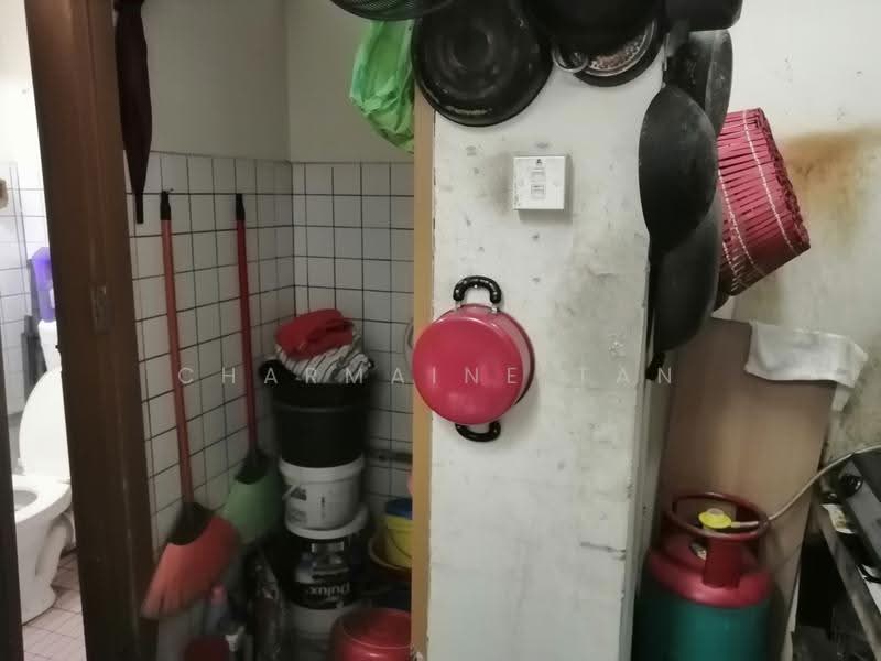 Pangsapuri untuk Dijual di Teratak Muhibbah - Charmaine Tan - Kitchen - PropertyGuru.com.my