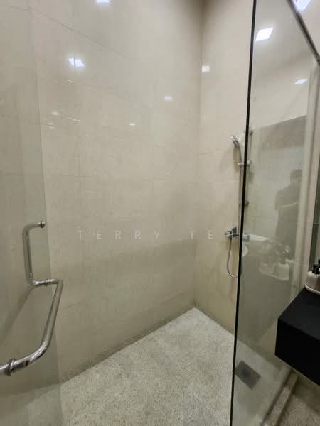 Kondominium untuk Disewa di Cinta - Terry Teh - Bathroom - PropertyGuru.com.my