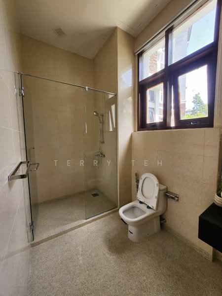 Kondominium untuk Disewa di Cinta - Terry Teh - Bathroom - PropertyGuru.com.my