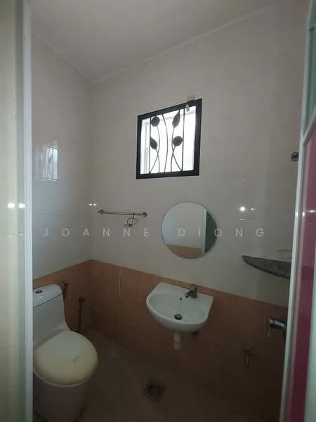 Terraced House for Rent in Taman Mayang (Petaling Jaya) - Joanne Diong - Bathroom - PropertyGuru.com.my