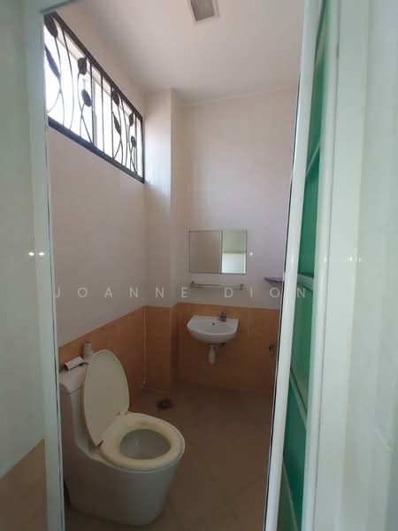 Terraced House for Rent in Taman Mayang (Petaling Jaya) - Joanne Diong - Bathroom - PropertyGuru.com.my