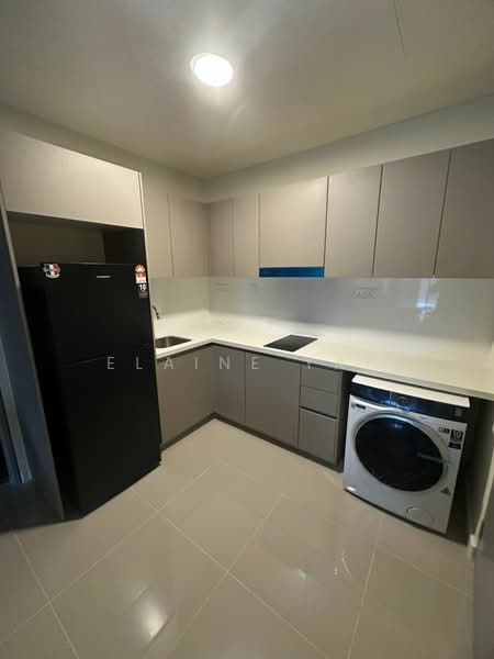 Kondominium untuk Disewa di 8th & Stellar - Elaine Yap - Kitchen - PropertyGuru.com.my