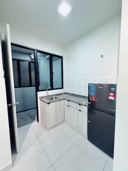 Servis Apartment untuk Dijual di Majestic Maxim - Terry Teh - Kitchen - PropertyGuru.com.my
