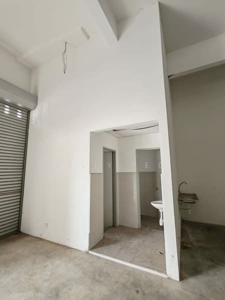 Shop / Office for Rent in Port Klang (Pelabuhan Klang) (Selangor) - Kelly Teo - Interior - PropertyGuru.com.my