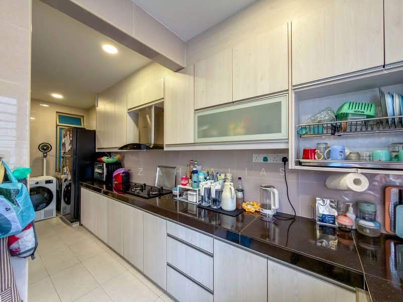 Rumah Berkembar untuk Dijual di Bandar Saujana Putra (Tanjong Duabelas) - Izzah Alias - PropertyGuru.com.my