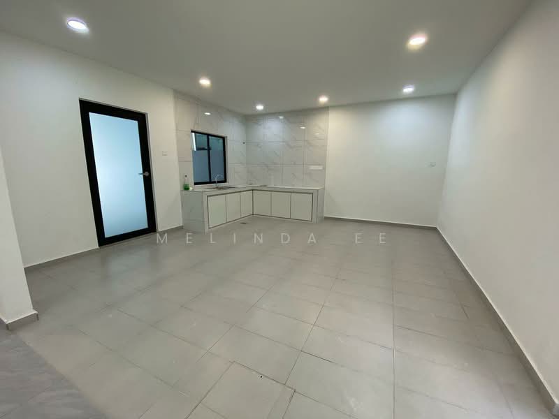 Semi-Detached House for Sale in Taman Majidee (Johor Bahru) - Melinda Ee - Kitchen - PropertyGuru.com.my