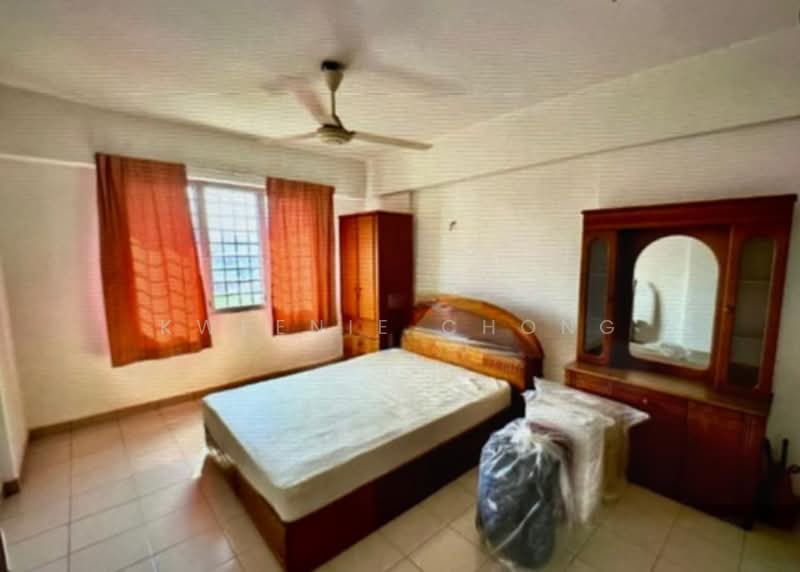 Kondominium untuk Dijual di Seri Mas Condominium - Kweenie Chong - Bedroom - PropertyGuru.com.my