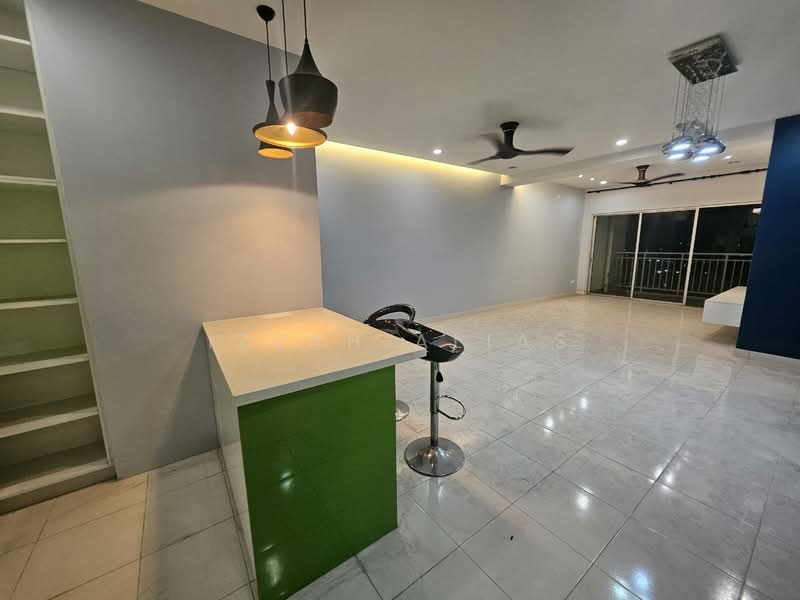 Kondominium untuk Dijual di Symphony Heights (Simfoni Heights) - Izzah Alias - Living Room - PropertyGuru.com.my