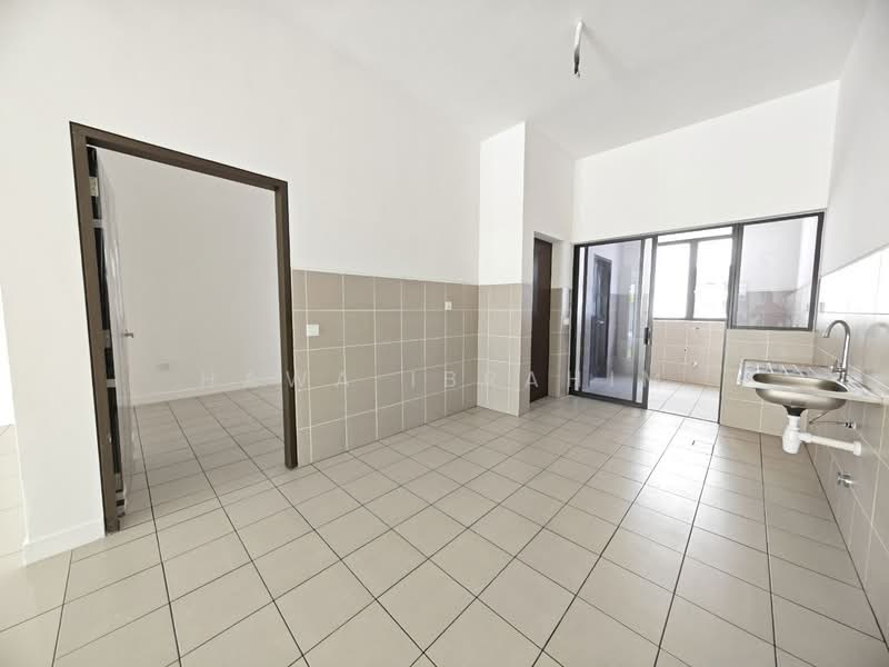 2-storey Terraced House for Sale in Dengkil (Selangor) - Hawa Ibrahim - Kitchen - PropertyGuru.com.my