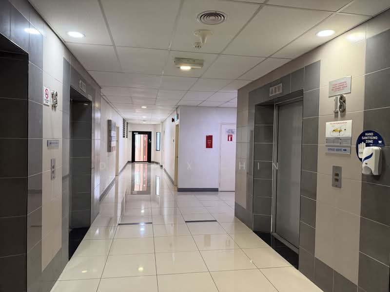 Office for Rent in KLCC (KL City Centre) - Dennix Chin - Corridor - PropertyGuru.com.my