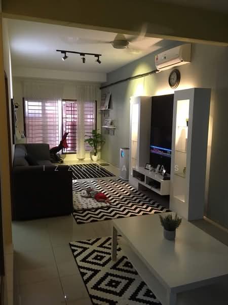 Rumah Teres 2 Tingkat untuk Dijual di Taman Teratai (Nilai) - Izzah Alias - PropertyGuru.com.my