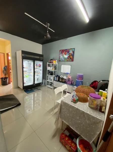 Rumah Teres 2 Tingkat untuk Dijual di Taman Teratai (Nilai) - Izzah Alias - PropertyGuru.com.my
