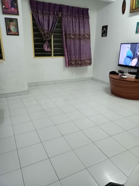 Pangsapuri untuk Dijual di Laman Damai (Li Garden) - Carmen Chin - Living Room - PropertyGuru.com.my
