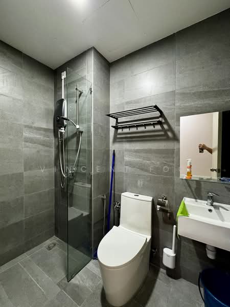 Servis Apartment untuk Disewa di Nest 2 Residences - Vincent Foo - Bathroom - PropertyGuru.com.my