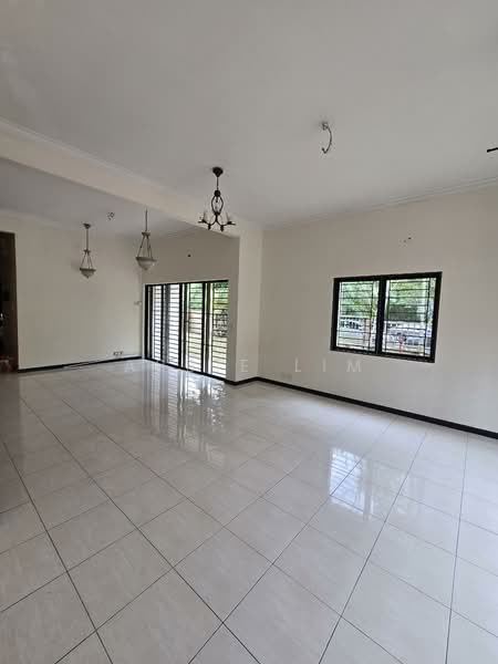 Rumah Teres 2 Tingkat untuk Disewa di Bukit Jelutong (Shah Alam) - Abbie Lim - Living Room - PropertyGuru.com.my