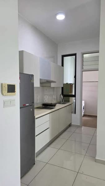 Service Residence for Rent at D'Summit Residences - Jony Jong - Kitchen - PropertyGuru.com.my
