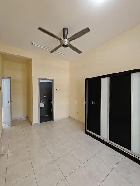 Rumah Teres untuk Dijual di Taman Mount Austin (Tebrau) - Max Kan - Bedroom - PropertyGuru.com.my