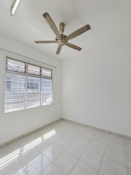 Rumah Teres untuk Dijual di Taman Mount Austin (Tebrau) - Max Kan - Interior - PropertyGuru.com.my