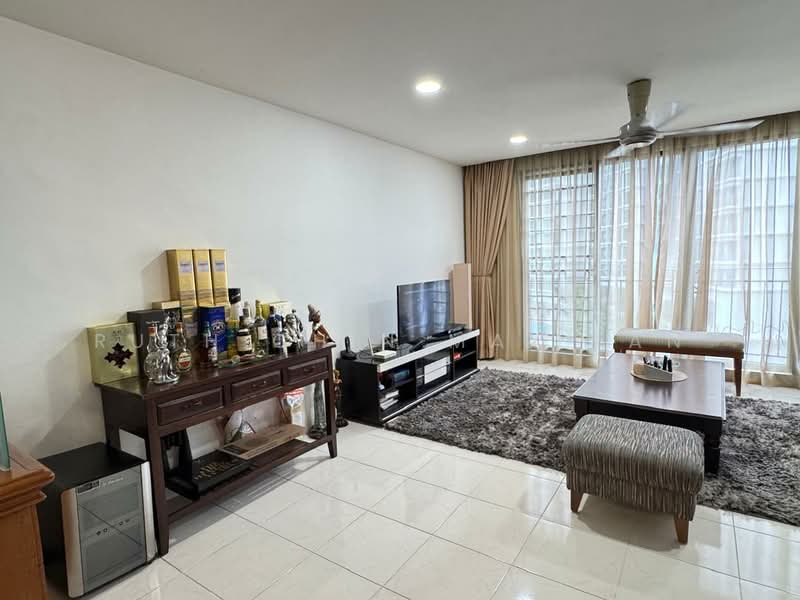 Condominium for Sale at Vista Kiara - Ruth Chin May Lan - Living Room - PropertyGuru.com.my