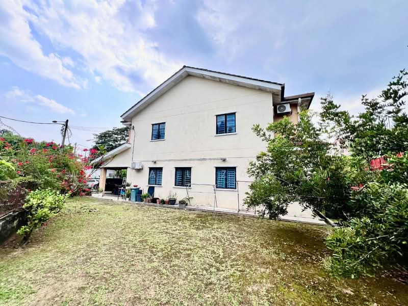 Rumah Teres untuk Dijual di Taman Reko Mutiara (Kajang) - Wardatu Zamzam - Exterior - PropertyGuru.com.my
