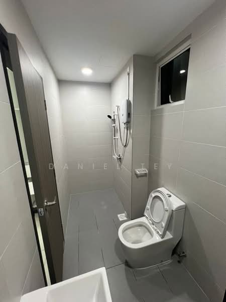 Service Residence for Rent at TRELLIS RESIDENCES - Daniel Tey - Bathroom - PropertyGuru.com.my
