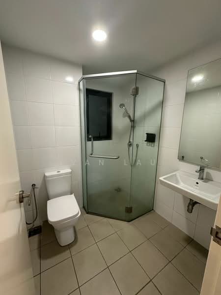 Servis Apartment untuk Disewa di Parc 3 - Ivan Lau - Bathroom - PropertyGuru.com.my