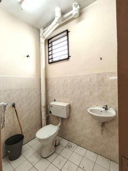 Rumah Teres 2.5 Tingkat untuk Dijual di Puchong (Selangor) - Tan Bee Choo - Bathroom - PropertyGuru.com.my