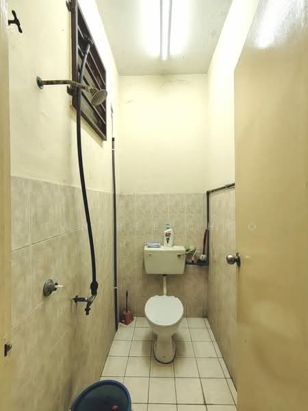Rumah Teres 2.5 Tingkat untuk Dijual di Puchong (Selangor) - Tan Bee Choo - Bathroom - PropertyGuru.com.my