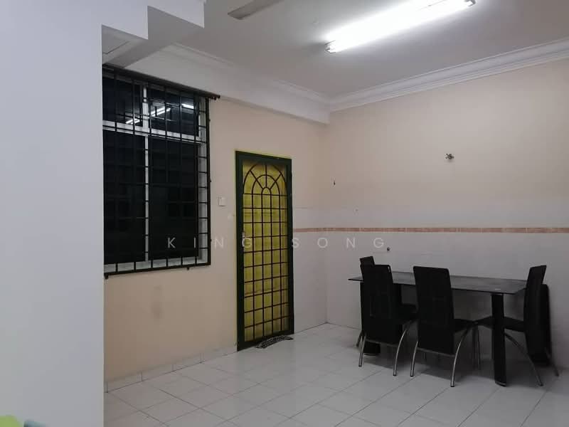 Rumah Teres 2 Tingkat untuk Dijual di Taman Angkasa Nuri (Durian Tunggal) - King Song - PropertyGuru.com.my