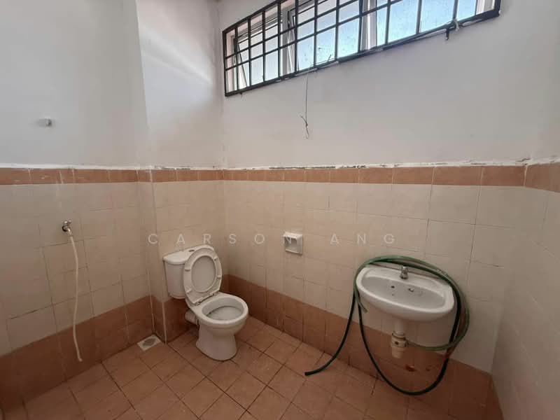 Rumah Teres 2 Tingkat untuk Dijual di Bandar Putra Bertam (Kepala Batas) - Carson Ang - Bathroom - PropertyGuru.com.my