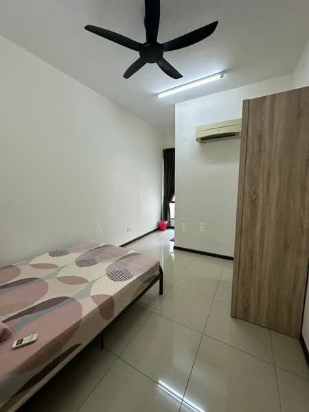 Rumah Teres 3 Tingkat untuk Disewa di Bandar Bayan Bahru (Bayan Lepas) - A Ee Ee - Bedroom - PropertyGuru.com.my