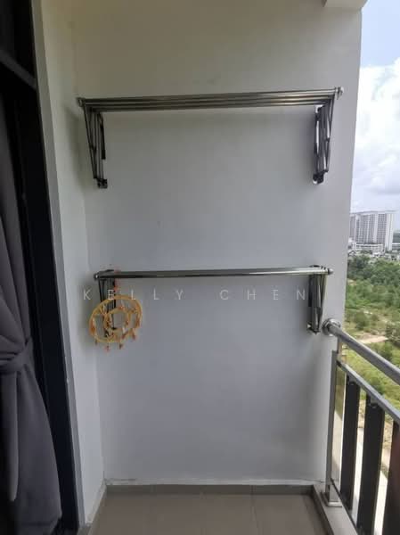Servis Apartment untuk Disewa di D'Secret Garden (Pangsapuri Kempas Indah) - Kelly Chen - Balcony - PropertyGuru.com.my