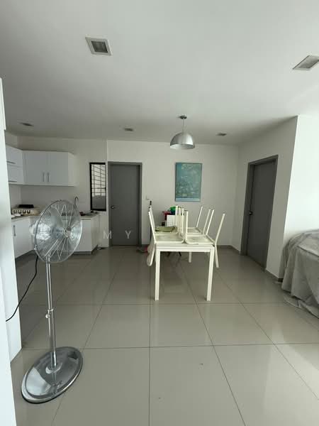 Condominium for Sale at T-Parkland - MY Loh - Dining Room - PropertyGuru.com.my