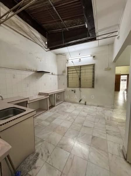 1-storey Terraced House for Sale in Taman Oriental (Ayer Itam) - Ms Chang - Kitchen - PropertyGuru.com.my
