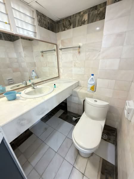 Pangsapuri untuk Dijual di Desa Mar Vista - Fanny Wong - Bathroom - PropertyGuru.com.my