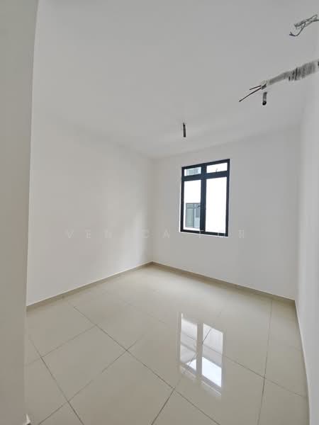 Rumah Teres 2 Tingkat untuk Dijual di Bandar Seri Alam (Masai) - Venica For - PropertyGuru.com.my