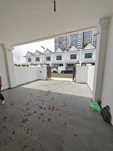 Rumah Teres 2 Tingkat untuk Dijual di Bandar Seri Alam (Masai) - Venica For - PropertyGuru.com.my