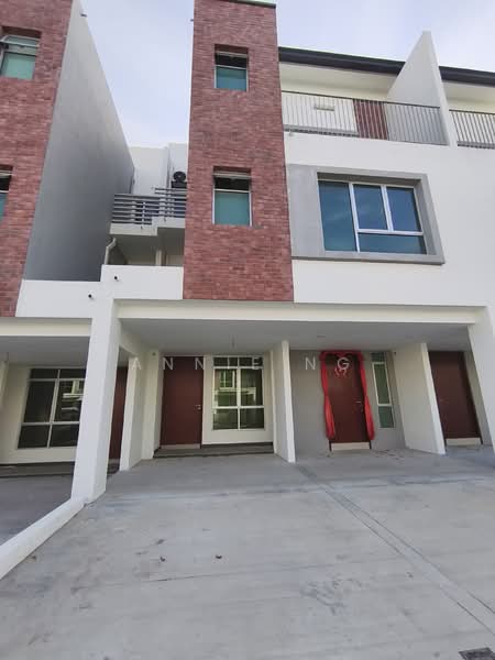 1.5-storey Terraced House for Sale in Bandar Gamuda Gardens (Rawang) - Annie Ng - PropertyGuru.com.my