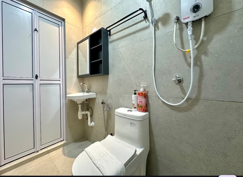 Rumah Teres 1 Tingkat untuk Disewa di Taman Abad (Johor Bahru) - Michael Lee - Bathroom - PropertyGuru.com.my