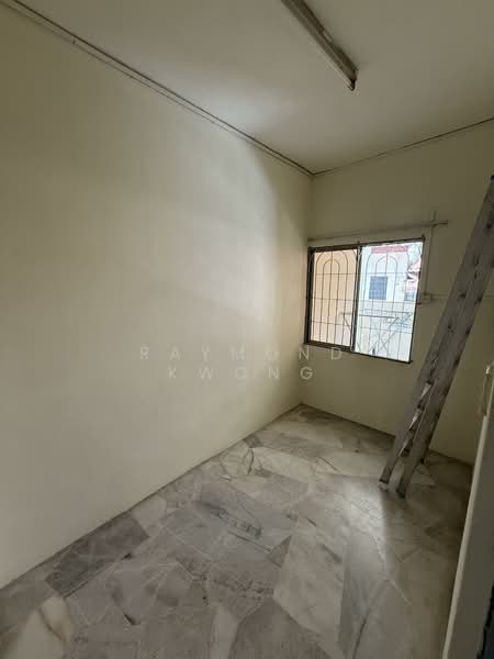 2-storey Terraced House for Rent in Taman Universiti Indah (Seri Kembangan) - Raymond Kwong - Interior - PropertyGuru.com.my