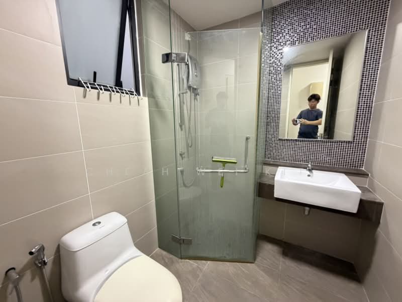 Servis Apartment untuk Disewa di Nova Saujana - Cheah Wei Kit - Bathroom - PropertyGuru.com.my