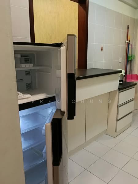 Kondominium untuk Dijual di Alam Damai - Derek Chung - Kitchen - PropertyGuru.com.my