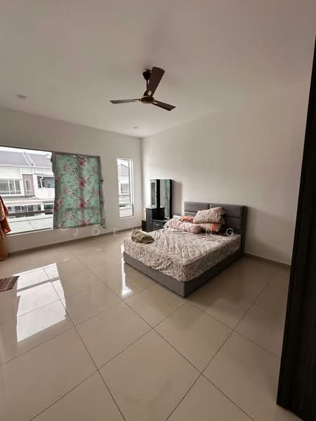 Rumah Teres 2 Tingkat untuk Disewa di Taman Tiara Sendayan (Bandar Sri Sendayan) - Joey Heng - Bedroom - PropertyGuru.com.my
