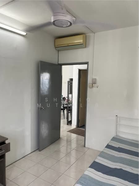Kondominium untuk Disewa di Angkasa Condominiums - Shafiq Muttalib - Bedroom - PropertyGuru.com.my